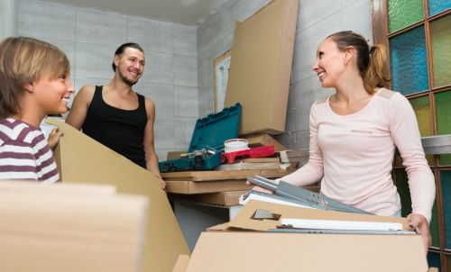 Removal specialists in Watford planning a residential move with careful logistics