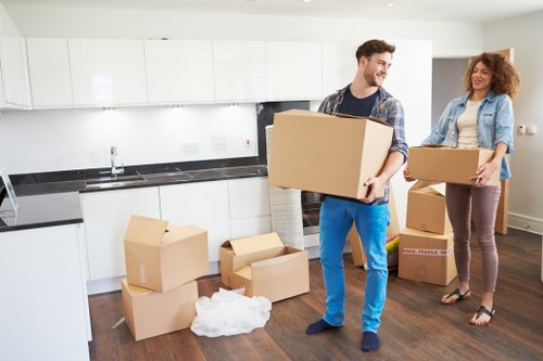 Safe and flexible payment methods for Movers Watford