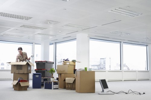 Fast local removals service for homes and offices in Watford